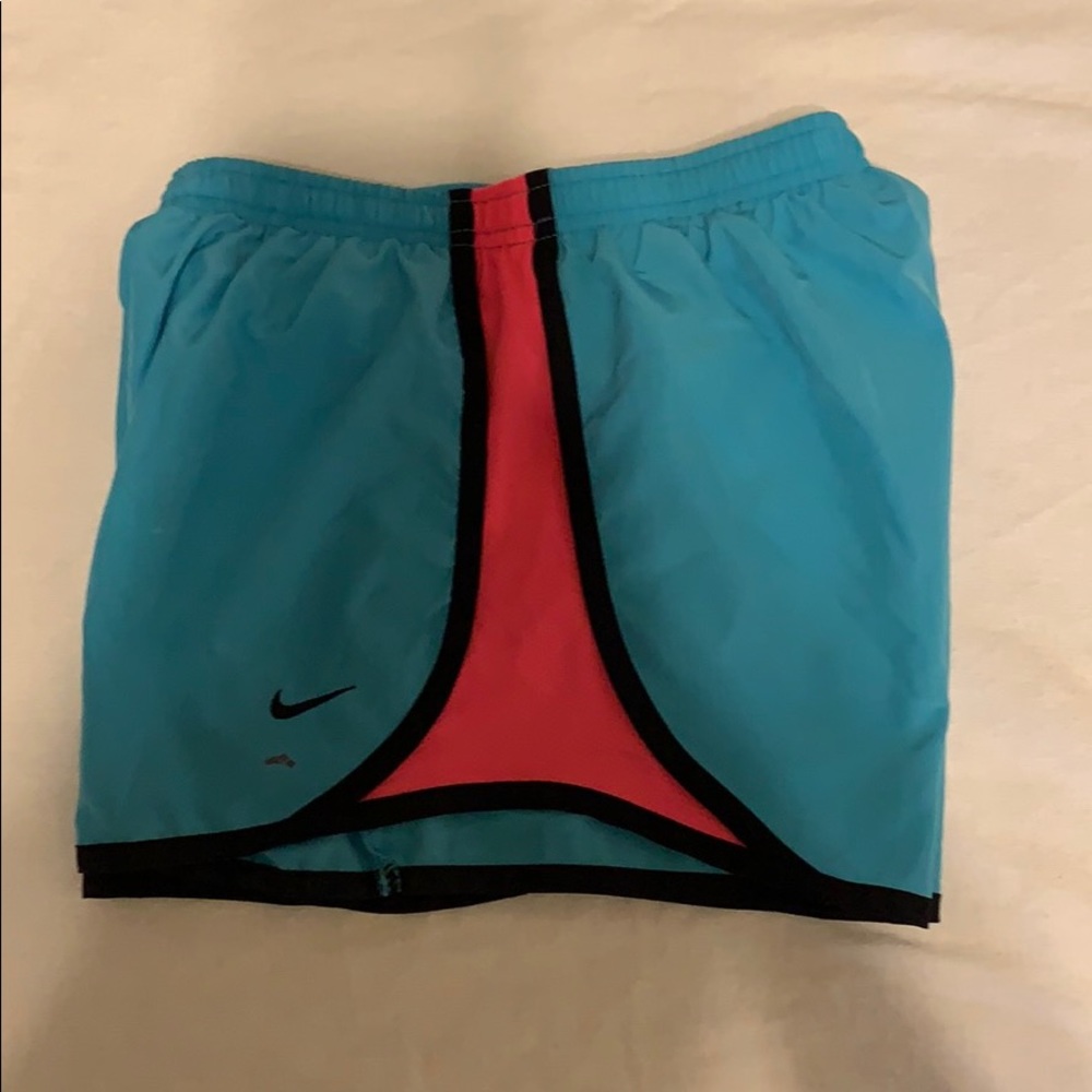 nike short